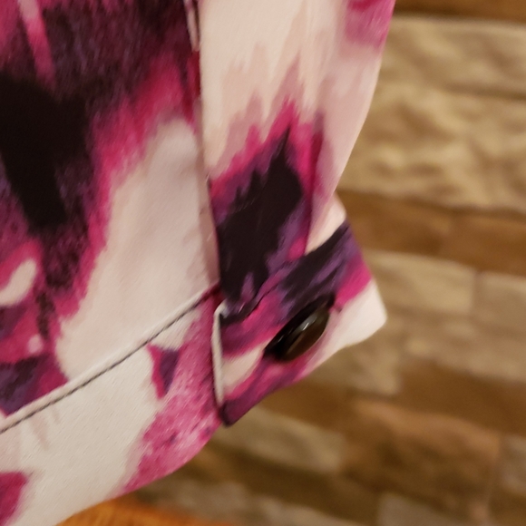 Blouce - Picture 8 of 13